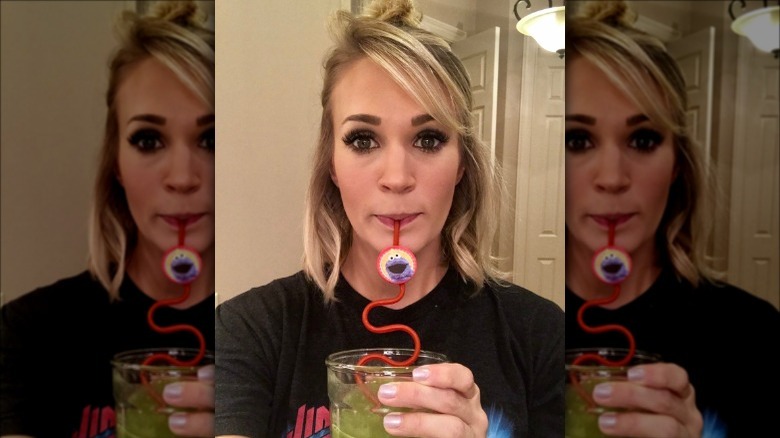 Carrie Underwood with wispy side bang