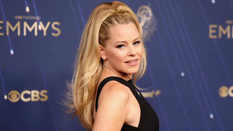 Elizabeth Banks posing at the Emmys
