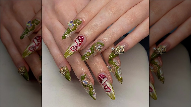 Fairycore nails