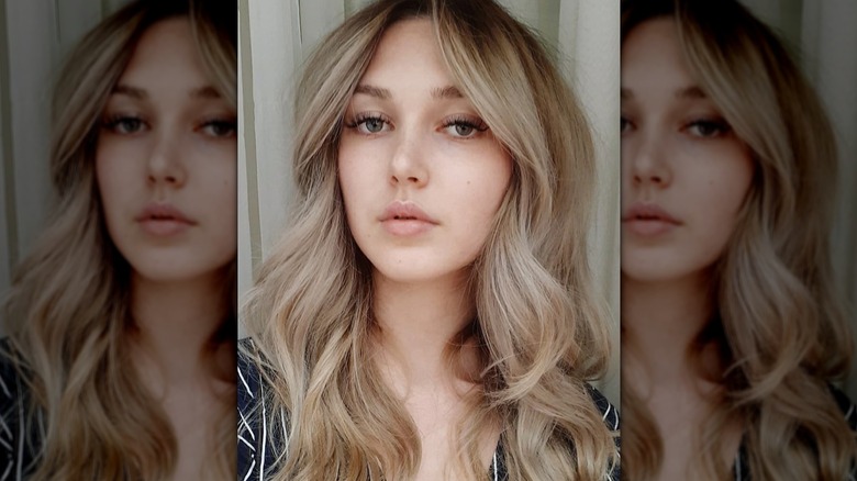 woman with smokey blonde hair