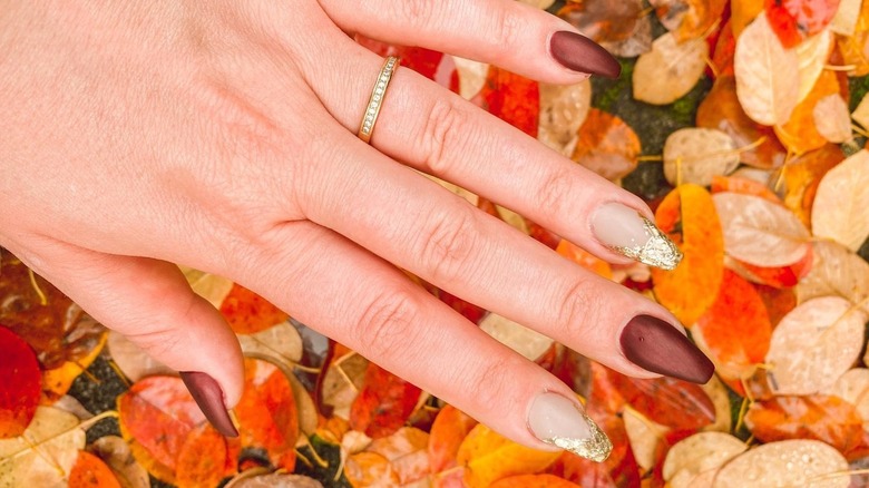 Coffin nails
