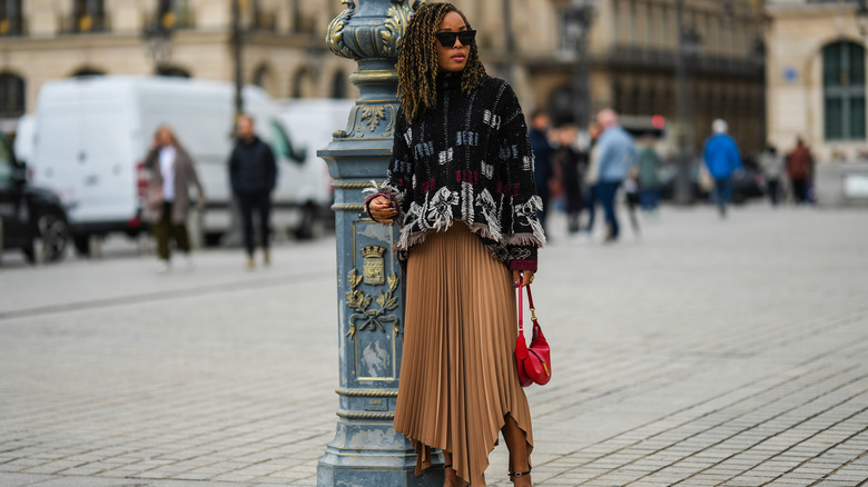 Woman in handkerchief skirt 