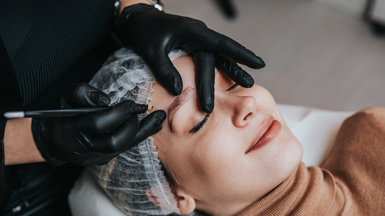 Eyebrow tech