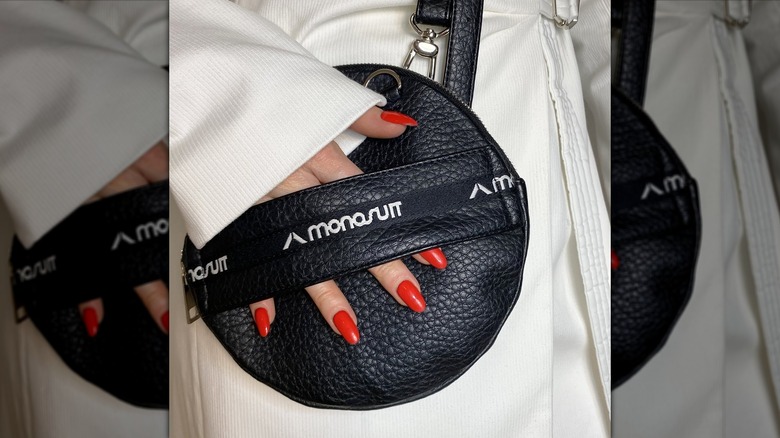 Monosuit bag