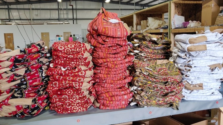 Taaluma Totes bags