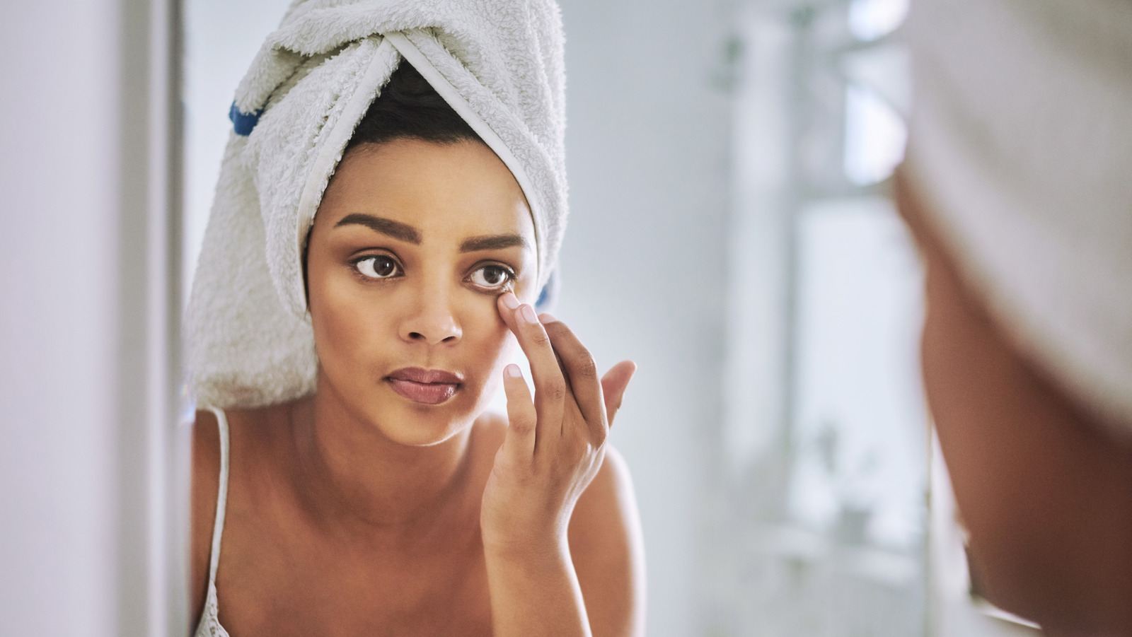 Here's Why You May Be Getting Dry Skin Around Your Eyes