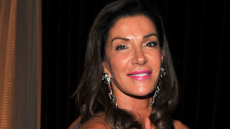 Hilary Farr smiles on the red carpet in 2017