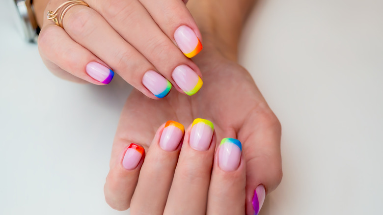 Gel manicure with multicolored tips