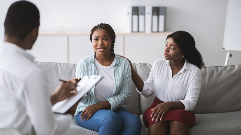 Lesbian couple in therapy