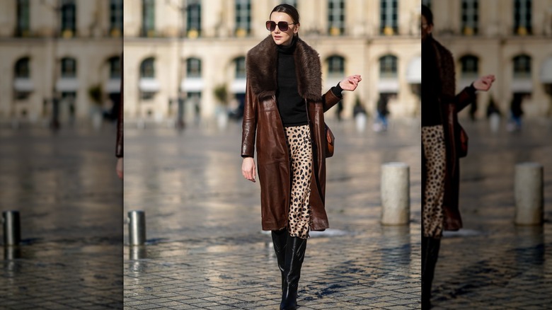 Leopard print skirt 