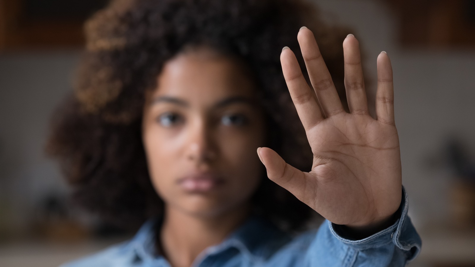 How To Confidently Dish Out A Rejection When You're Just Not Interested