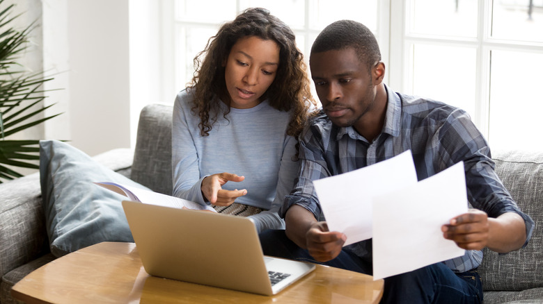 Couple discusses finances