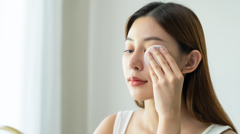 Removing eye makeup