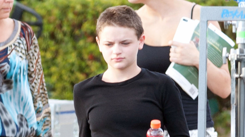 Joey King shaved head