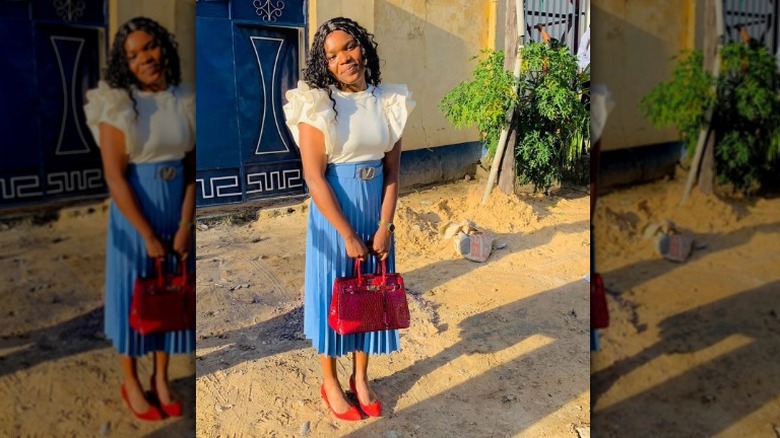 Woman wearing pleated skirt