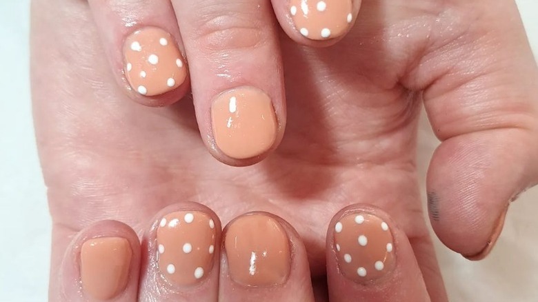 Polka dot nails