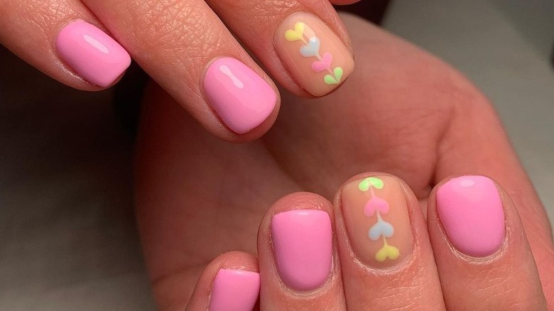 Pink and hearts manicure
