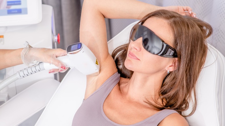 Armpit laser hair removal