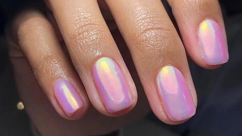 Iridescent nails