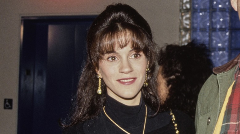 Jami Gertz in 1991 with bangs and a bouffant hair 'do