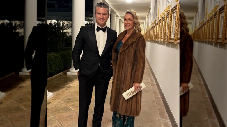 Pete and Jennifer Hegseth smiling