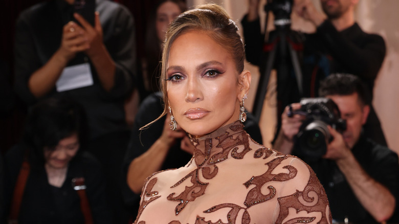 Jennifer Lopez posing