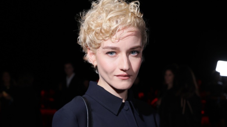 Julia Garner posing in 2024