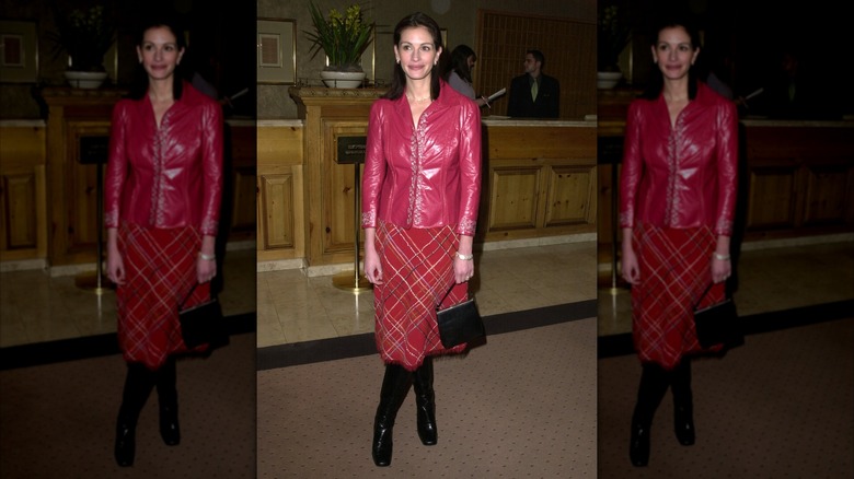 Julia Roberts in an all-red outfit