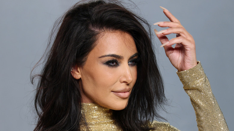 Kim Kardashian posing