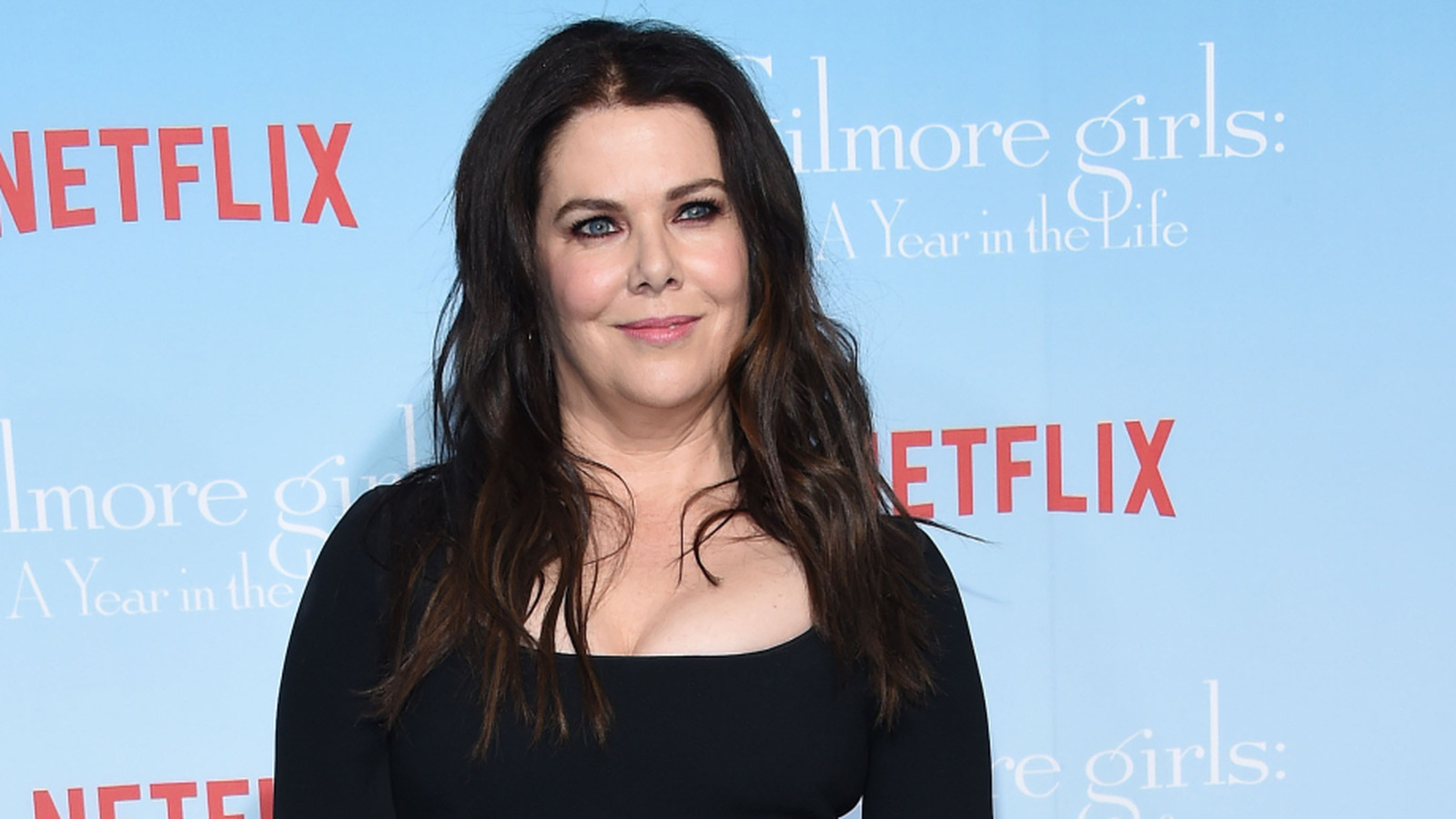 Lauren Graham s Next Book Is Giving Gilmore Girls Fans The Ultimate Treat Lauren Graham s Next Book Is Giving Gilmore Girls Fans The Ultimate Treat