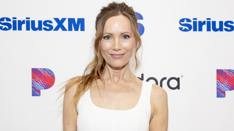 Leslie Mann smiles on the red carpet in 2026