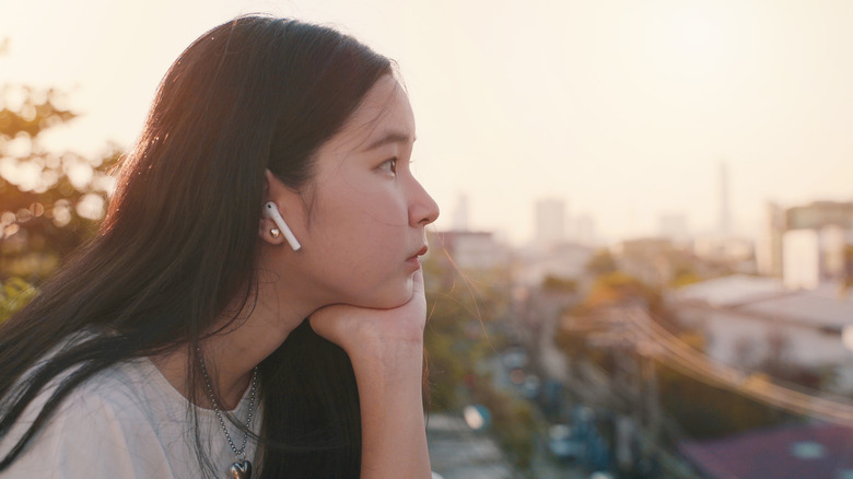 listening to sad music