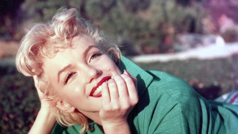 Marilyn Monroe posing and smiling