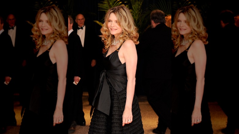 Michelle Pfeiffer arrives at the White House Correspondents' Dinner May 2010