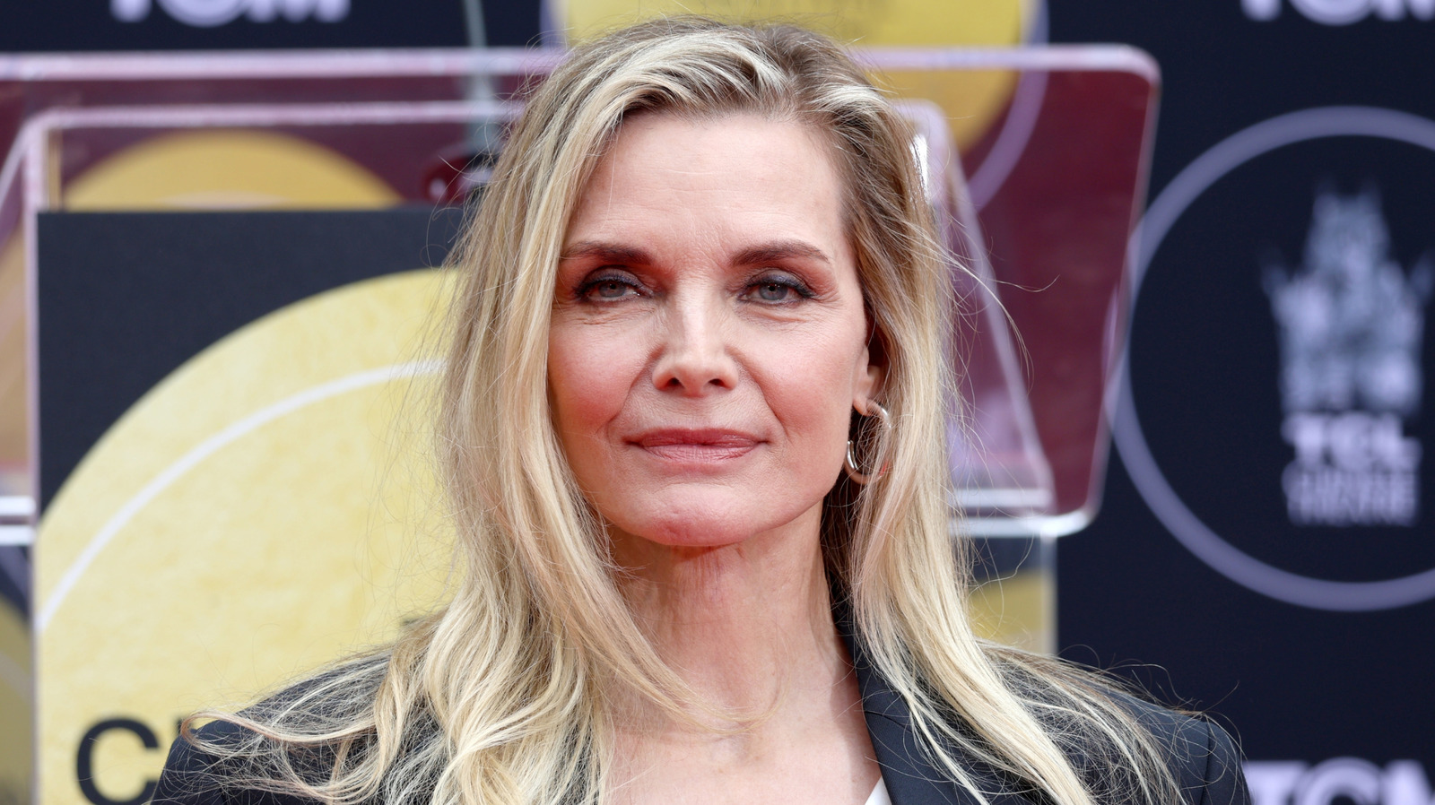 Michelle Pfeiffer's Stunning Hair Transformation Over The Years, image size:1600x898