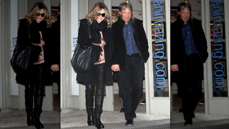 Michelle Pfeiffer and David Kelley walking in New York City