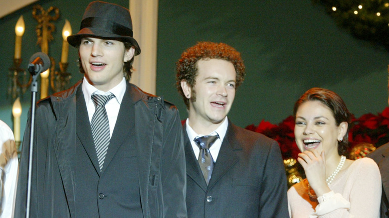 Ashton Kutcher, Danny Masterson, Mila Kunis 2003