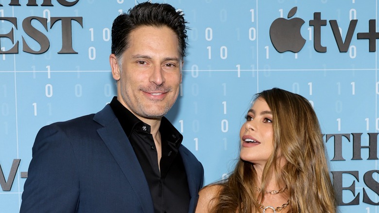 Sofia Vergara and Joe Manganiello on the red carpet
