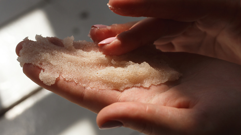 Body scrub