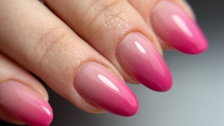 classic pink ombré lip gloss nails