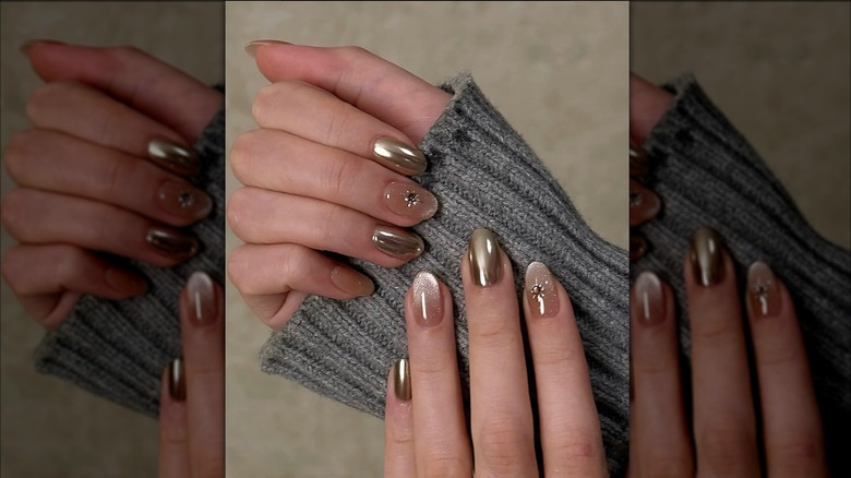 gold manicure with details