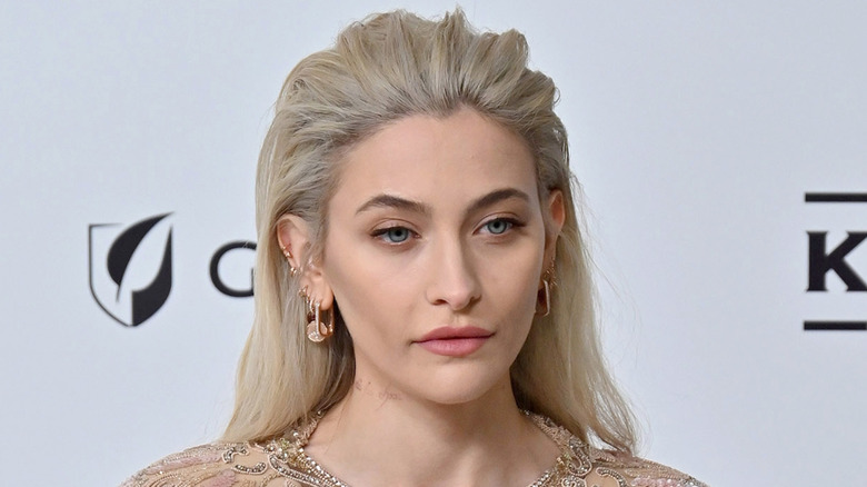 Paris Jackson with white blonde hair