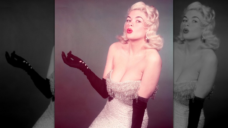 Jayne Mansfield posing in 1960