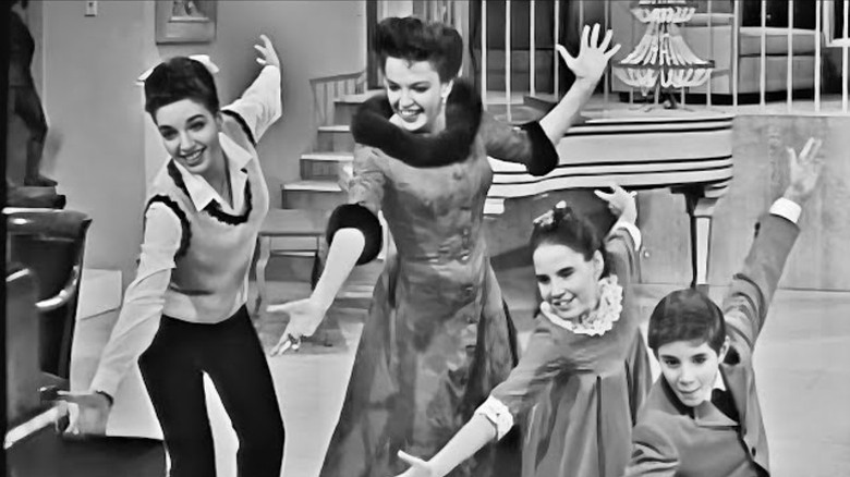Liza Minnelli and Judy Garland on The Judy Garland Show