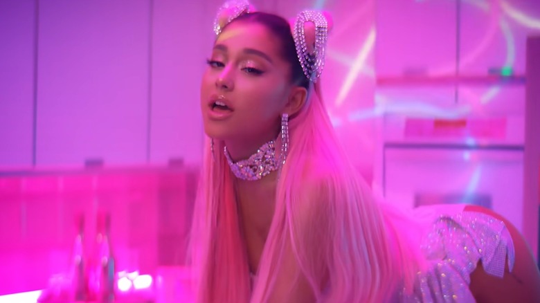 Ariana Grande with pink hair