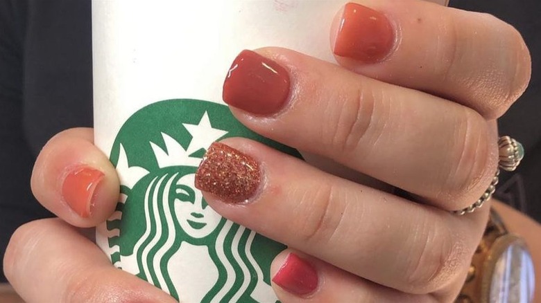 Orange manicure