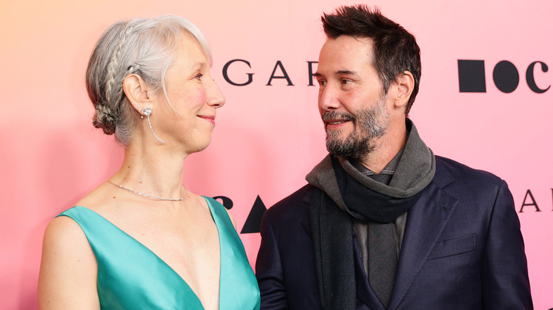 Alexandra Grant and Keanu Reeves attend the MOCA Gala 2024 April 13, 2024 in Los Angeles