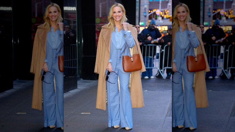 Reese Witherspoon in a blue outfit
