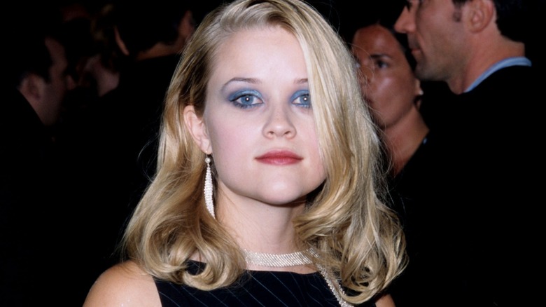 Reese Witherspoon wearing blue eyeliner