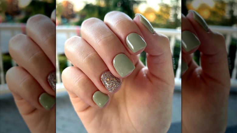 Green glitter nails